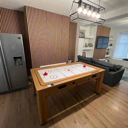 Numero Venti Aparthouse Wifi Parking Hot Tub Newcastle upon Tyne Exteriér fotografie